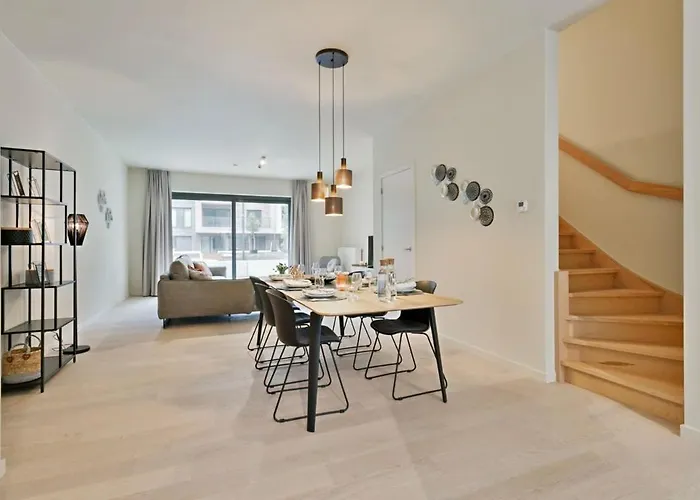 Huswell - House In A Prestigious New Project Near The